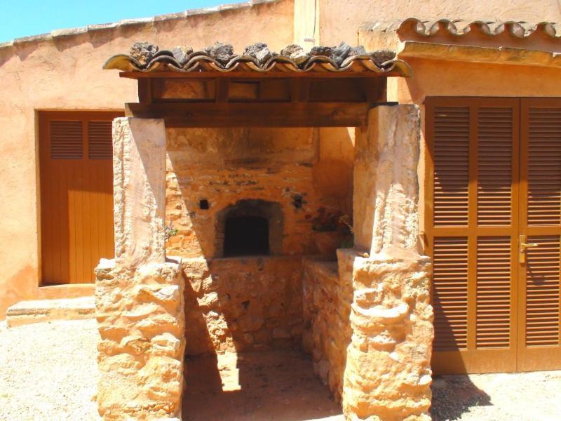 Can Cova Llombarts 外观 照片
